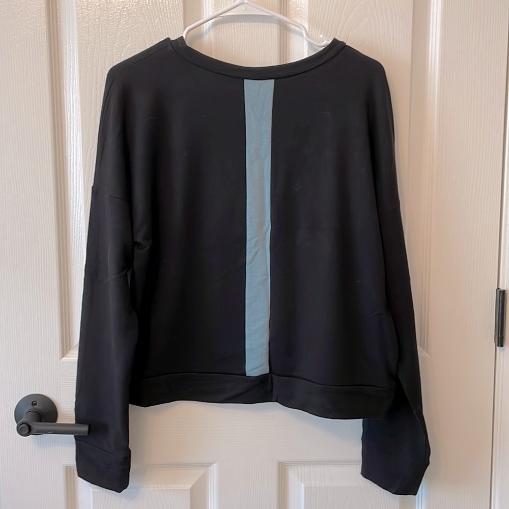 Beyond Yoga color streak pullover